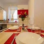 Apartman Deluxe Coresi *